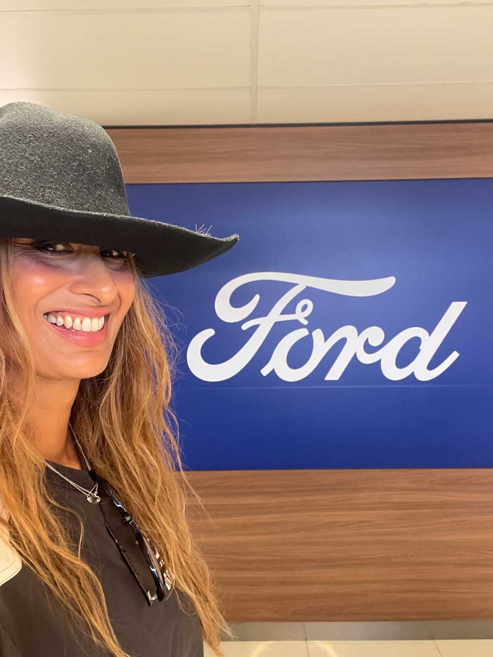 selina-ford-logo-board